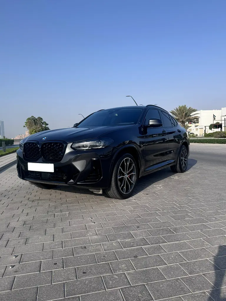 BMW X4 2024 — photo 1 of 11