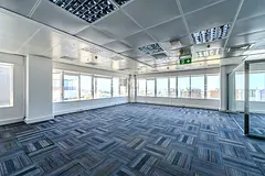Partitioned Office | 4 Parking Spaces | Sea View