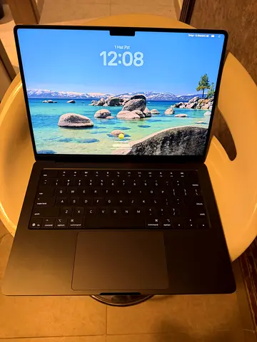 MacBook Pro M5