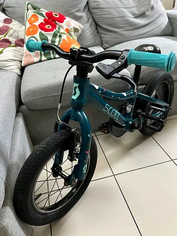 SCOTT CONTESSA 12inch 3 to 5 yrs old