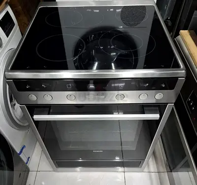 Siemens electric ceramic cooker 60bay 60 for sale