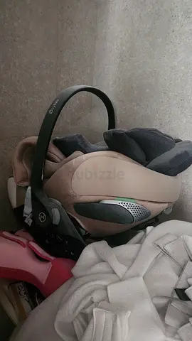 Baby car seat