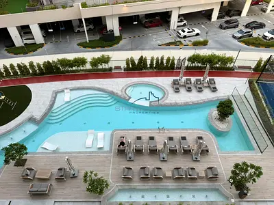 Modern Studio | Oxford Gardens | Balcony & Pool Access
