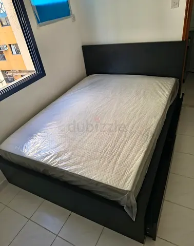 IKEA malam queen‑size bed (160 × 200 cm) with 2 storage drawers underneath and an IKEA mattress ✨