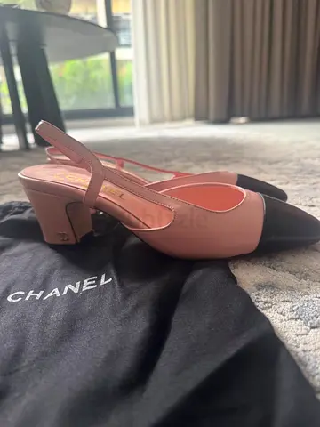 Two-Tone Slingback Heels in Pink and Black