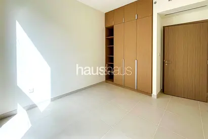 Pool Facing | Vacant | Corner Unit