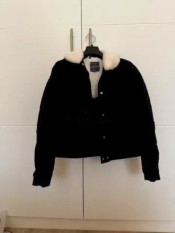 black jacket - unisex - good condition