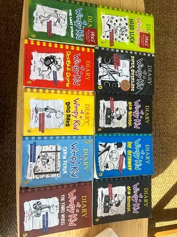 Diary of a wimpy kid books