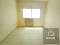Ready to move apartment available prime location near safari Mall family building
