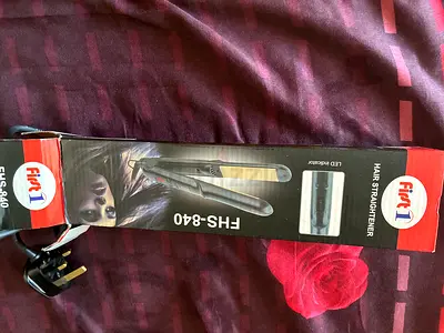 First1 FHS-840 Hair Straightener - New in Box