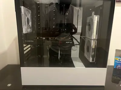 PC — 5600G + rx 6650xt