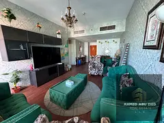 3 master bedrooms, large living room, spacious kitchen, 5 bathrooms, balcony, sea view, laundry room
