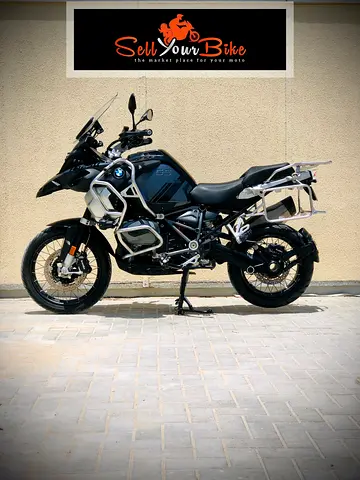BMW R1250GSA Triple Black 2024 GCC !!