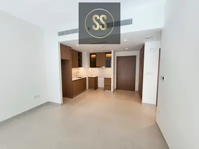 Brand New Vacant | Spacious | Creek Beach Access