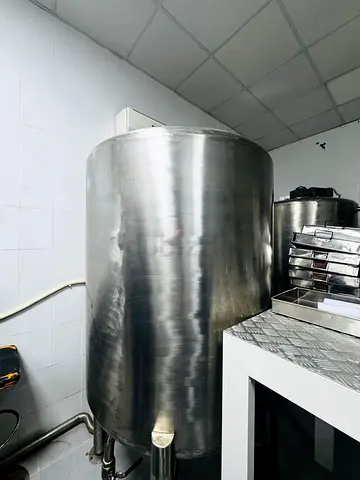 Storage tanks SS used