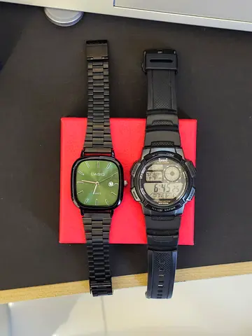 Two wrist watches - Casio analog and digital sport watch 60 each