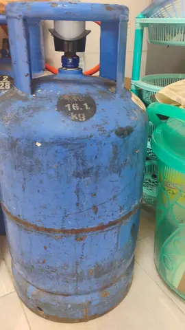Gas cylinder