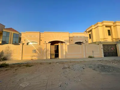 Ground floor villa with 6 rooms for annual rent in Al Yasmin, ground floor only, large area