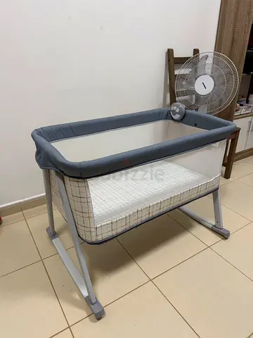 Baby cradle for sale