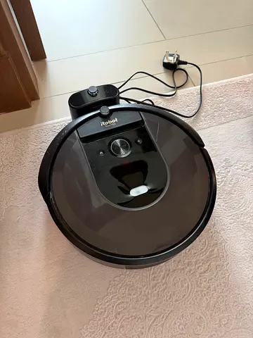 Roomba iRobot vacuum