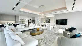 Penthouse | Sea View | Beach Access