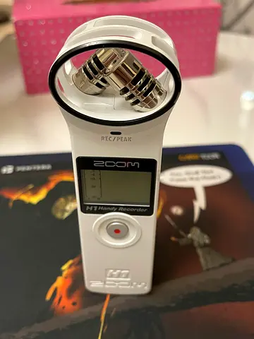 Zoom H1 Handy Portable Audio Recorder - Excellent Working Condition.
