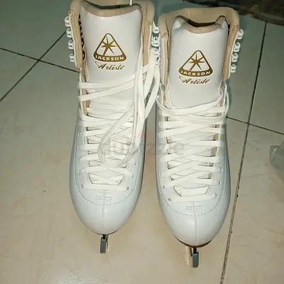 Jackson Artiste Figure Ice Skates