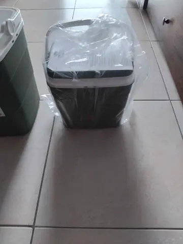 Cosmoplast ChillBox Portable Cooler Box 12L  4L