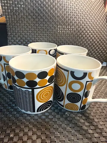 Set of 5 Geometric Pattern Ceramic Mugs
