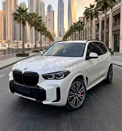 M Sport xDrive40i GCC low mileage