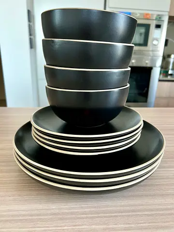 Modern Matte Black Dinnerware Set - Bowls and Plates