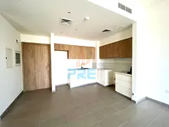 Luxurious 1 Bedroom | With Balcony | Prime Location — 3