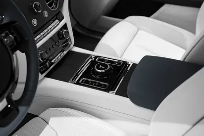 2026 ROLLS-ROYCE GHOST — фото 8