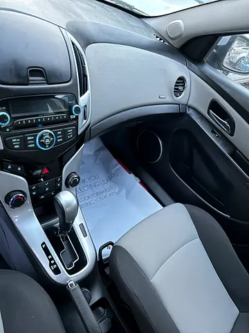 2015 Chevrolet CRUZE 照片 10