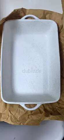 White Rectangular Ceramic Bake Dish with Handles - Good Condition