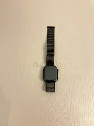 Used apple watch  with black Milanese loop strap - good condition