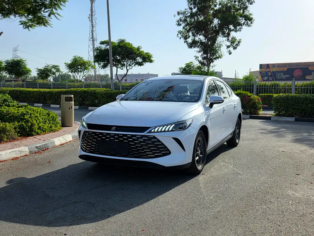 BYD Qin Plus 2025 — photo 1 of 19