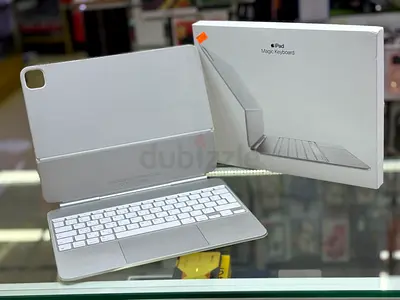 Apple iPad Magic Keyboard (Silver) - Good Condition, With Box For m4 m5 13 inch