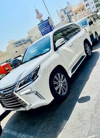 Lexus LX 570 Luxury 2017 - American Specs - Fully Loaded