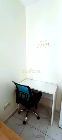 Private room available for monthly rental in Bur Dubai