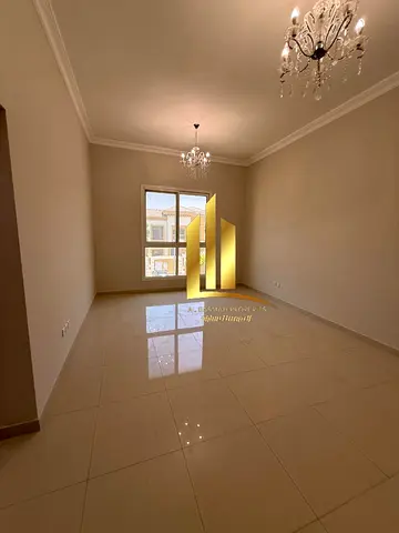 للبيع فيلا سكنية في منطقة الحوشي