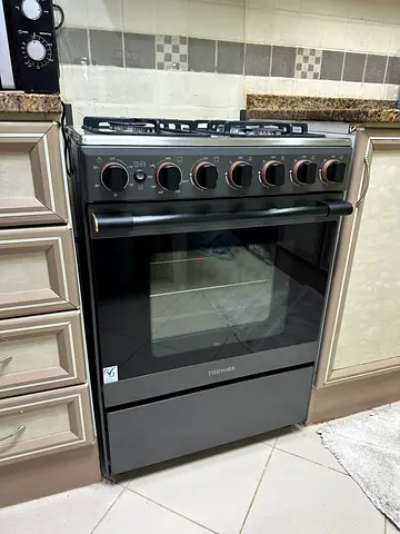 Toshiba 4 Burner Gas Cooking Range, Size (60 X 60cm)