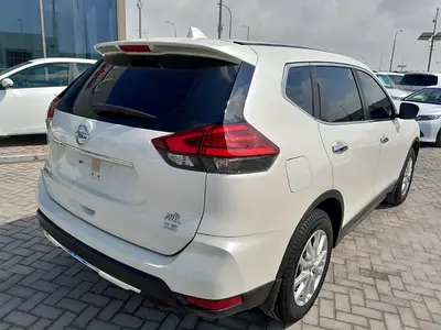 2020 Nissan X-TRAIL 照片 6