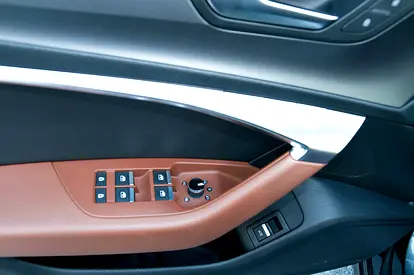 2021 AUDI A6 缩略图 16