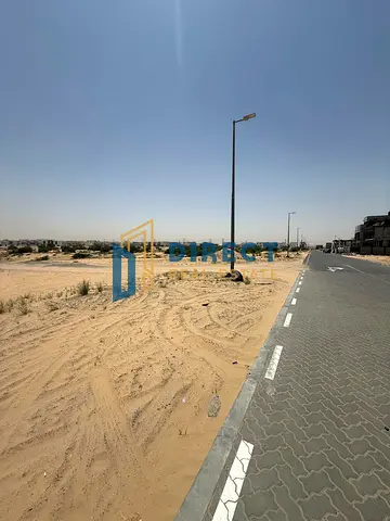 Royal opportunity in Al Hooshi, Sharjah | Right on the borders of Dubai!
