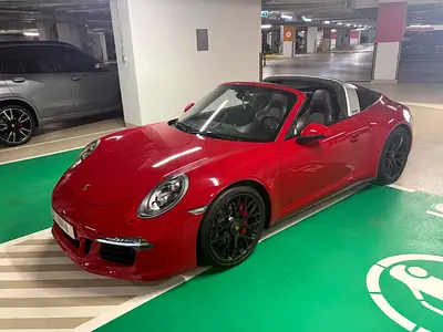 Porsche 911 Targa 4 GTS 2015 | European Specs | Pristine Condition