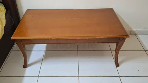 Solid Wood Coffee Table with Curved Legs - Medium Brown