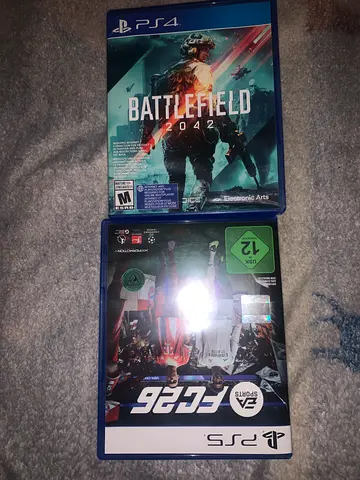 EA Sports FC 24 for PS5 and Battlefield 2042 for PS4 Collection