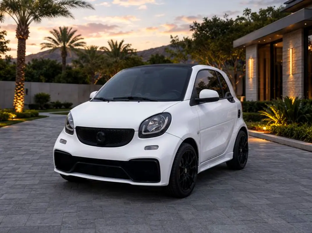 Smart Fortwo 2017 — photo 1 of 7