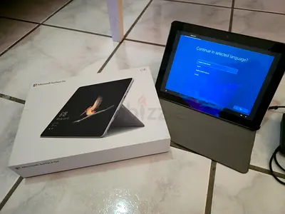 Microsoft Surface Go